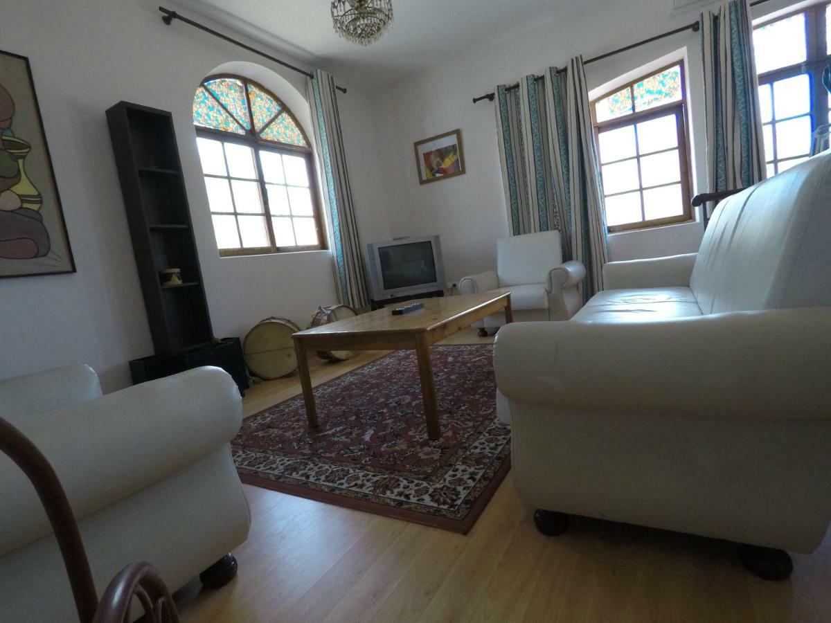 Bed And Breakfast Residencial Maravilha Mindelo Exterior photo