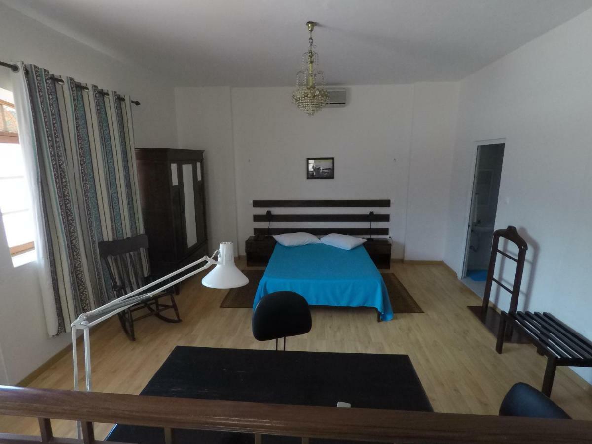Bed And Breakfast Residencial Maravilha Mindelo Exterior photo